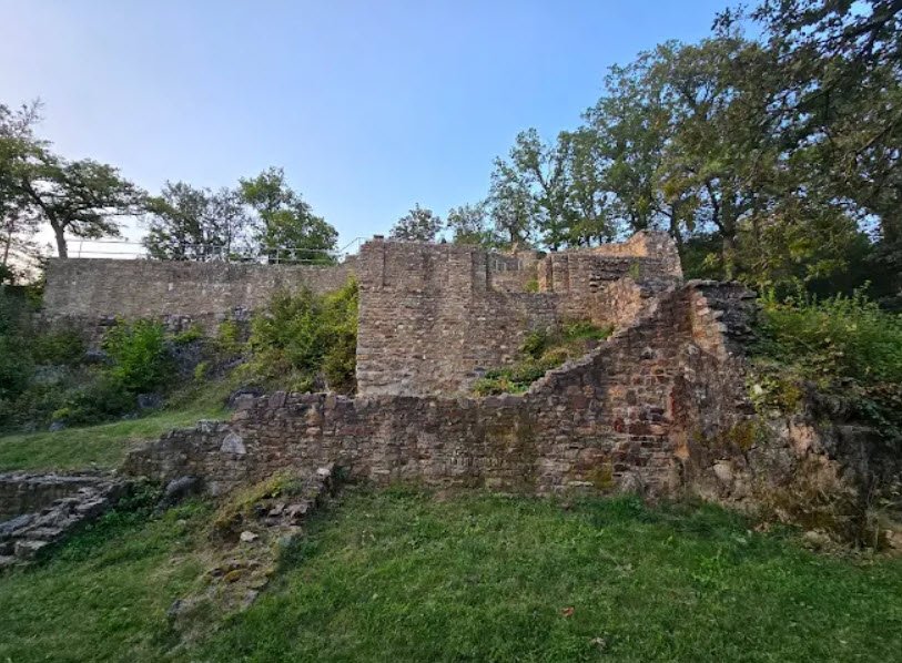Ruine - Alte Stromburg auf dem Pfarrköpfchen, Stromberg, Germany, Germany